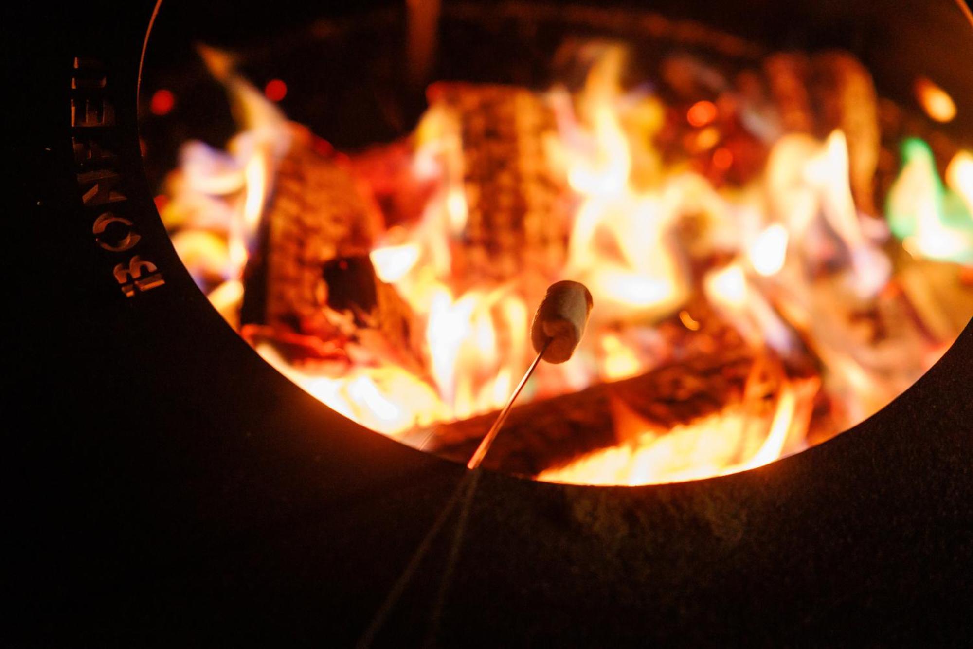 Reconnect Glamping Campsite Stulpicani